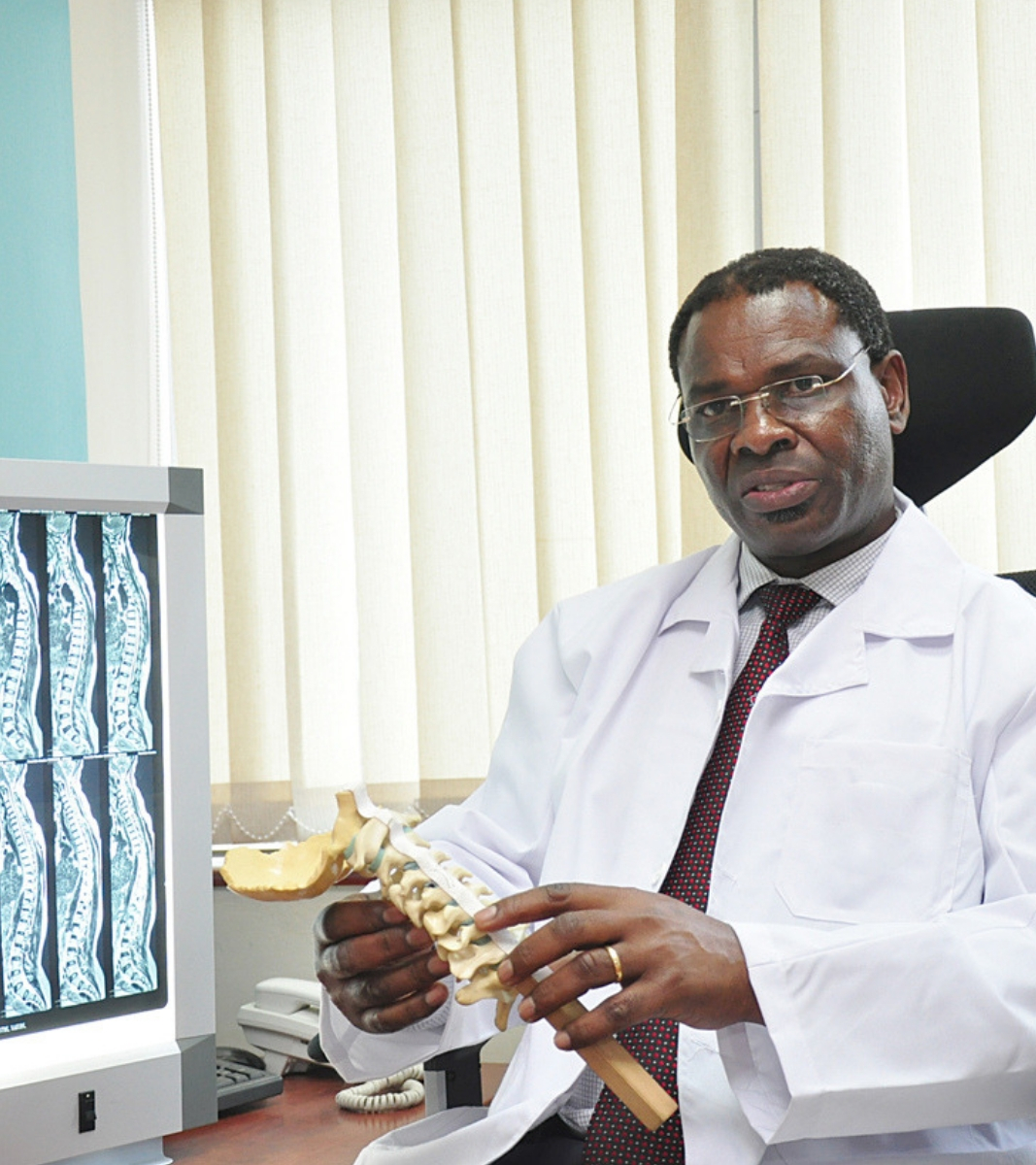 twisted neck, orthopaedic surgeons in kenya,twisted neck treatment in kenya,nairobi spine orthopaedic centre